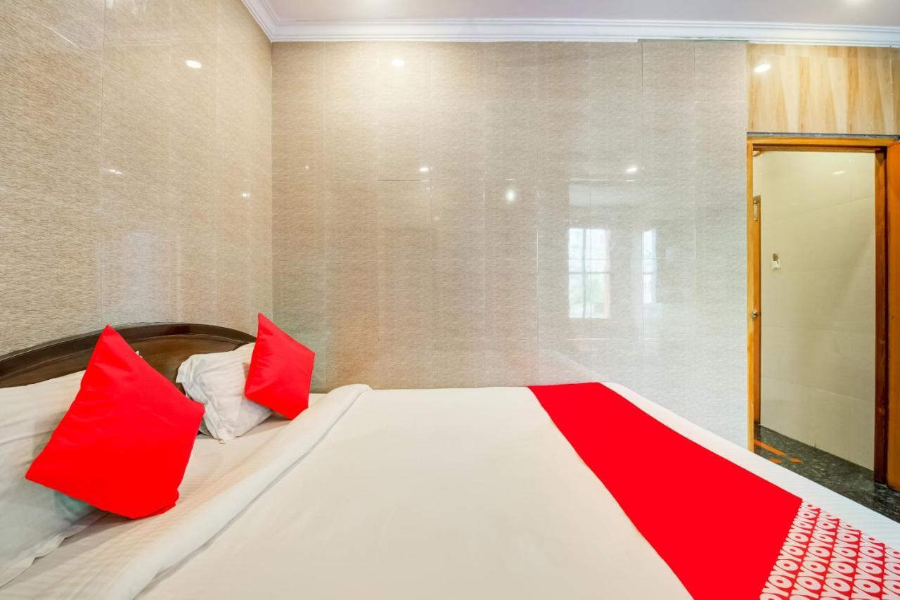 Hotel Tejasri Residency Vijayawada Exterior photo