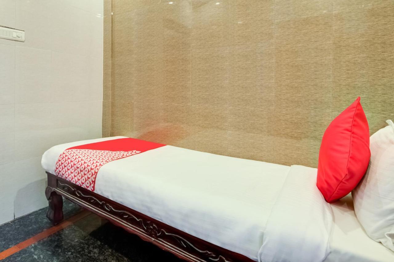 Hotel Tejasri Residency Vijayawada Exterior photo