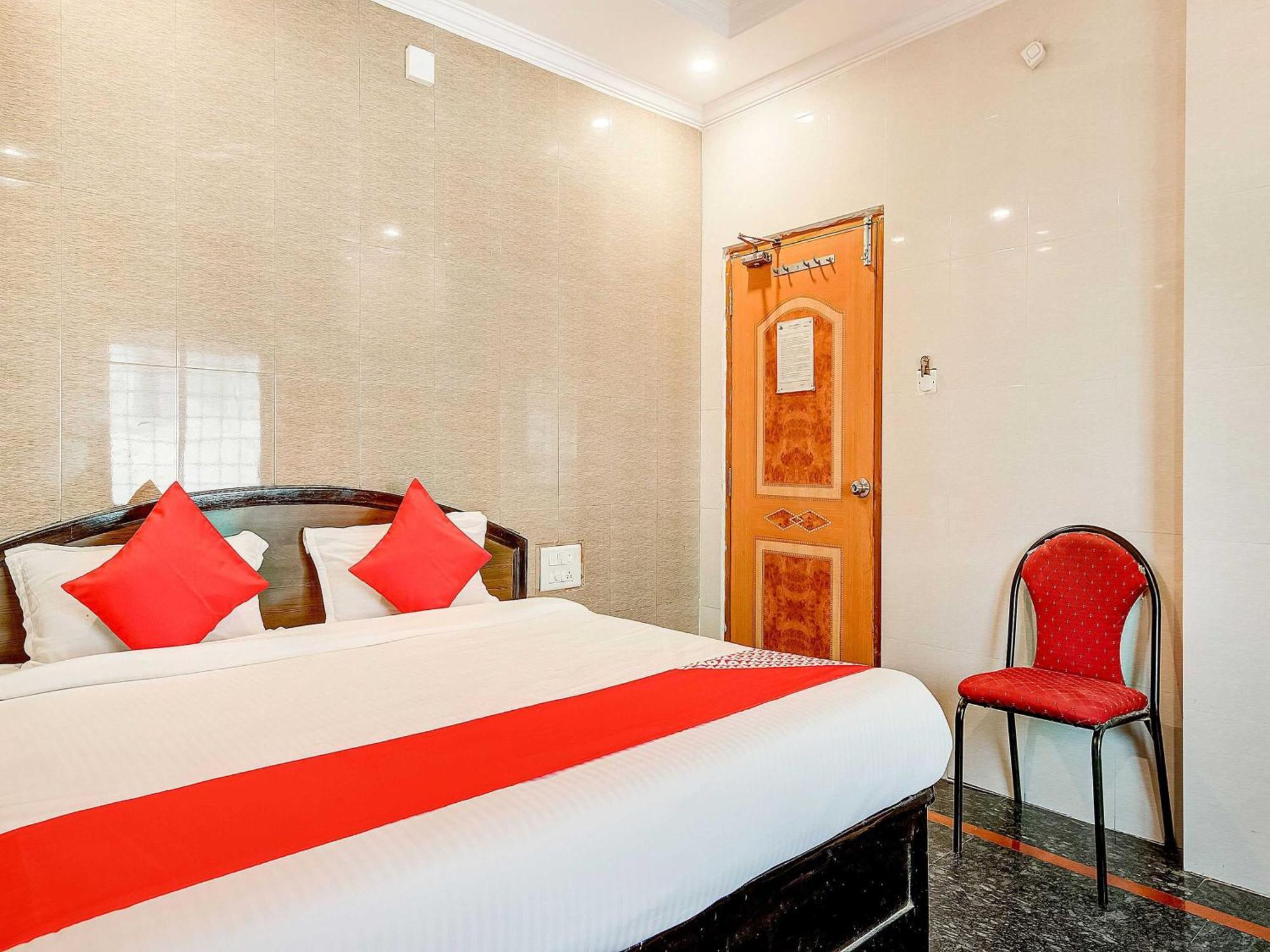 Hotel Tejasri Residency Vijayawada Exterior photo
